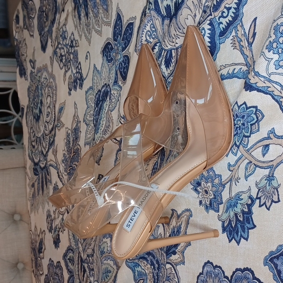 Steve Madden Shoes Steve Madden Vienne Tan Strappy High Heels Pumps